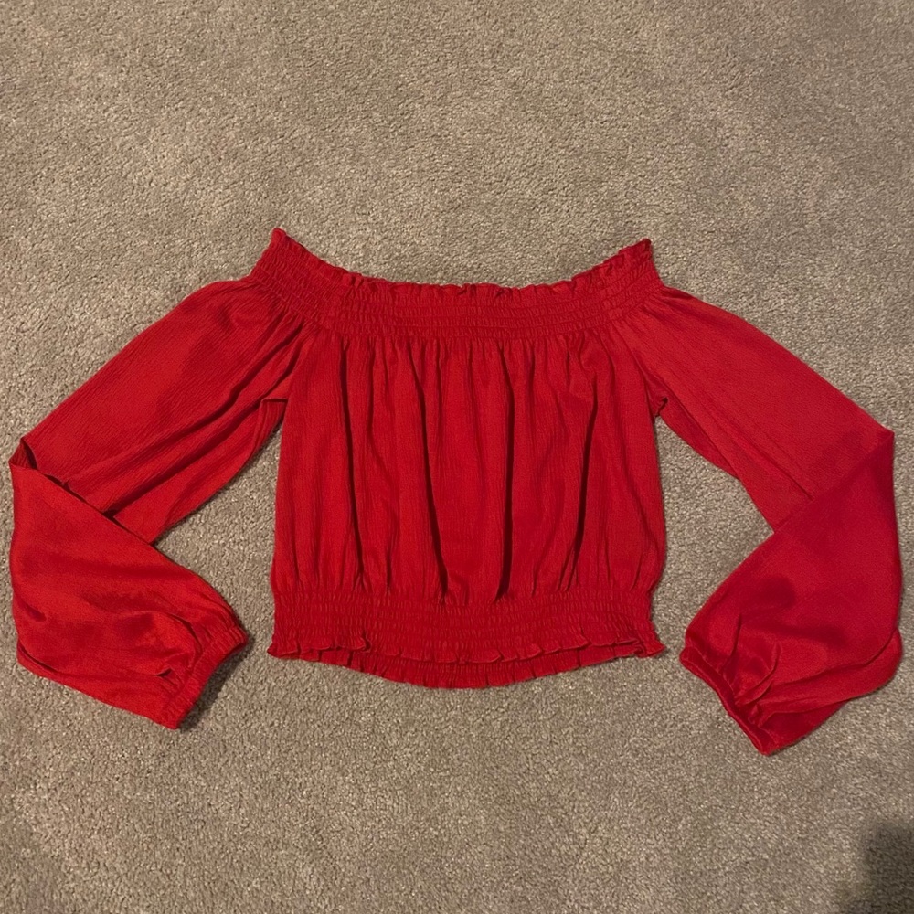 Off the shoulder blouse | SM